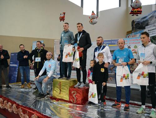 VI Bieg Mikołajkowy z doskonałą frekwencją