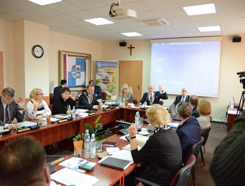 VI sesja Rady Powiatu w Policach