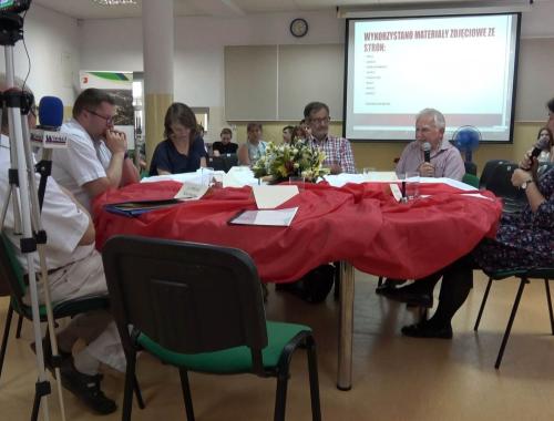 Debata "OKRĄGŁY STÓŁ 35 procent demokracji"