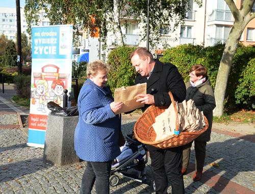 Przypominamy o bezpieczeństwie na drodze