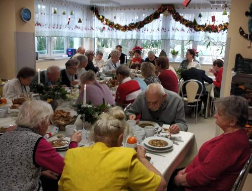Spotkanie wigilijne w Dziennym Domu Senior+