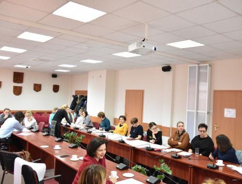 „Budujemy Lokalny Program Rozwoju Oświaty  w Powiecie Polickim” - debata oświatowa