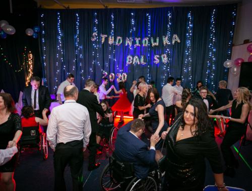 Bal studniówkowy w SOSW nr 1 w Policach