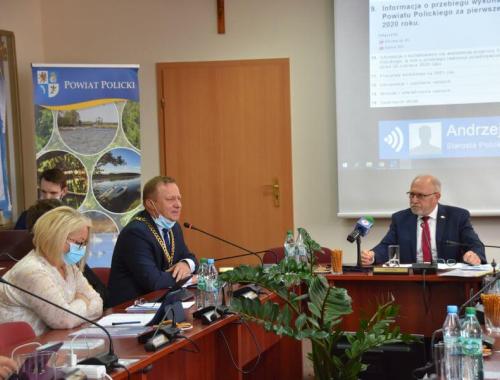 XXII sesja Rady Powiatu w Policach
