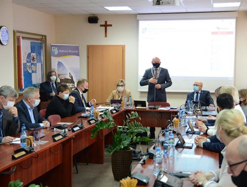 XXX sesja Rady Powiatu w Policach