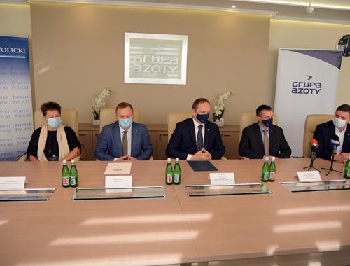 Grupa Azoty i Powiat Policki będą współpracować na rzecz aktywizacji zawodowej repatriantów