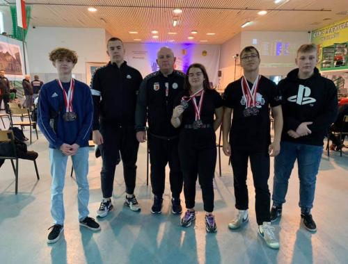 Zawodnicy AKS Promień Police z tytułami Mistrza i Wicemistrza Polski