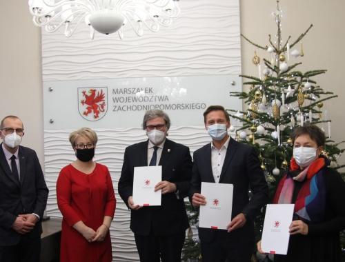 Dodatkowe zajęcia dla dzieci i młodzieży z Powiatu Polickiego. Władze powiatowe pozyskały dodatkowe wsparcie