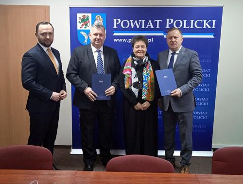 Podpisanie umów z    samorządami gminnymi dotyczących robót publicznych