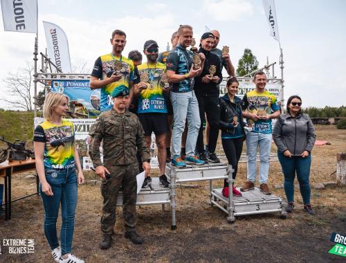 EXBT Bridgestone Ekstremalna Sztafeta na terenie wojskowym w Wołczkowie