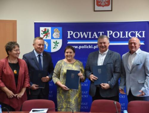 Rozpoczęto realizację „Powiatowego programu przeciwdziałania nadwadze i otyłości wśród dzieci w wieku 8 lat uczęszczających do szkół w Powiecie Polickim”