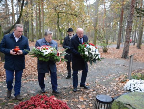 Rocznica 103 urodzin Honorowego Obywatela Gminy Police Ryszarda Kaczorowskiego