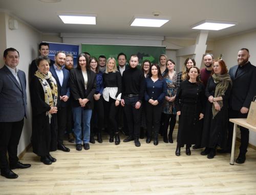 Wręczono umowy w czwartej edycji tegorocznego naboru na rozpoczęcie własnej działalności gospodarczej