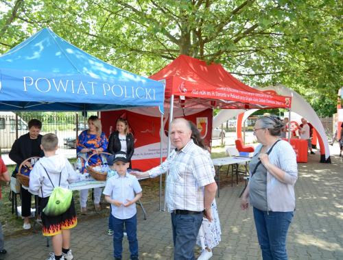 Akcja poboru krwi w ramach Powiatowego Tygodnia Czerwonej Krwinki w Policach