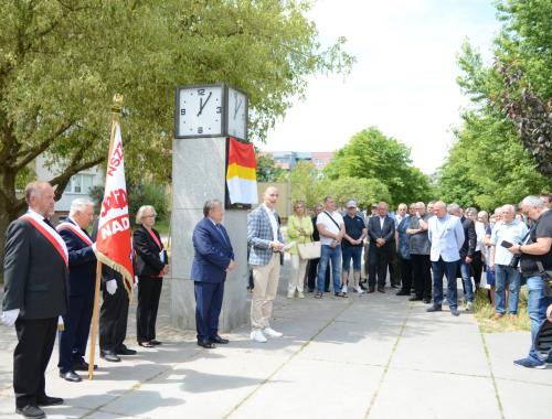 Odsłonięcie tablicy upamiętniającej Ryszarda Tokarczyka