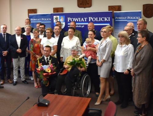 Wręczono nagrodę Starosty Polickiego "Postawa godna naśladowania"