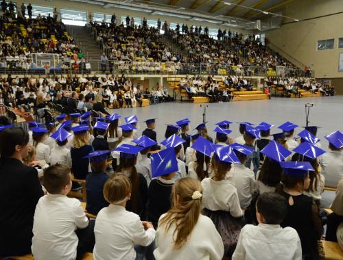 Uroczyste ślubowanie uczniów Zespołu Szkół im. I. Łukasiewicza w Policach