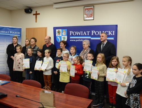 Wręczono nagrody w konkursie „Babciu, Dziadku zadbajcie o swoje zdrówko”