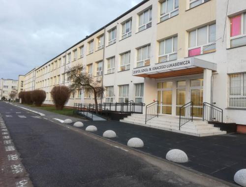 Technikum Zawodowe w Zespole Szkół im. I. Łukasiewicza w Policach ponownie ze srebrną odznaką