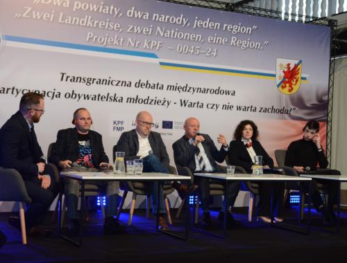 "Partycypacja obywatelska młodzieży - warta czy nie warta zachodu?"