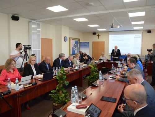 LXIV sesja Rady Powiatu w Policach