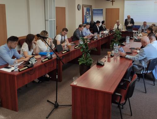 Wotum zaufania i absolutorium dla Zarządu - III sesja Rady Powiatu w Policach