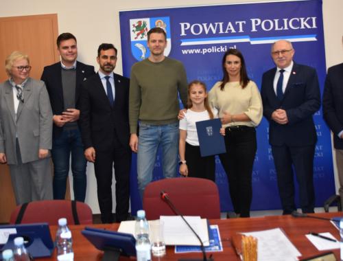 Hania Purol została Młodzieżową Liderką Powiatu Polickiego