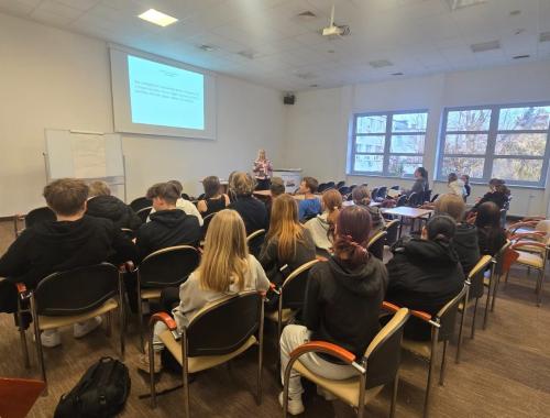 Prowadzimy warsztaty z tematyki uzależnień behawioralnych