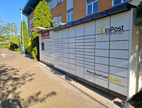 Duże zainteresowanie paczkomatem Urząd 24